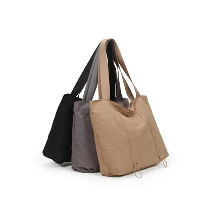Minimalistyczna torba typu Tote Bag o dużej-pojemności